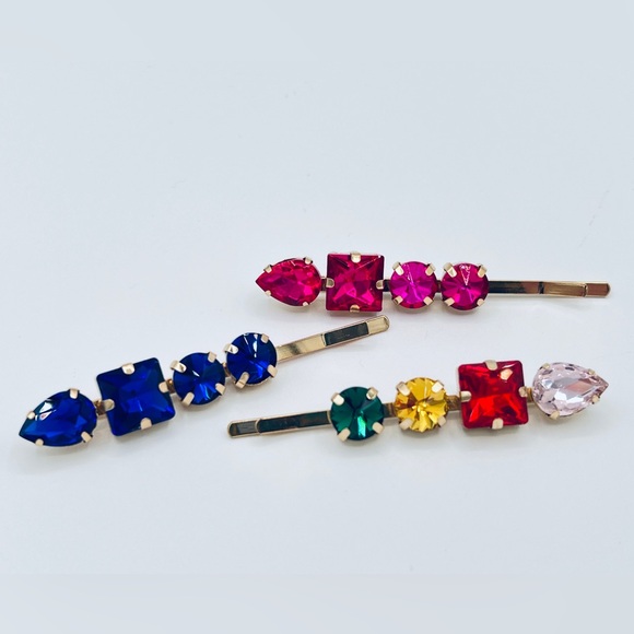 Multi-Colored Rhinestone Bobby Pin New - Picture 4 of 4